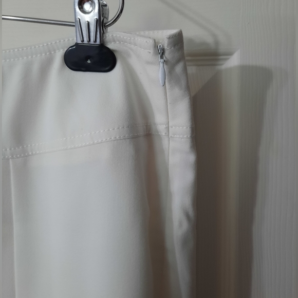 Vintage A-line Plus Size White Skirt - Picture 5 of 6